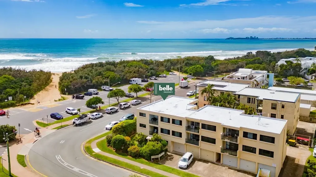Beachside Bliss Awaits! Fully Furnished Haven - Short Term Rental