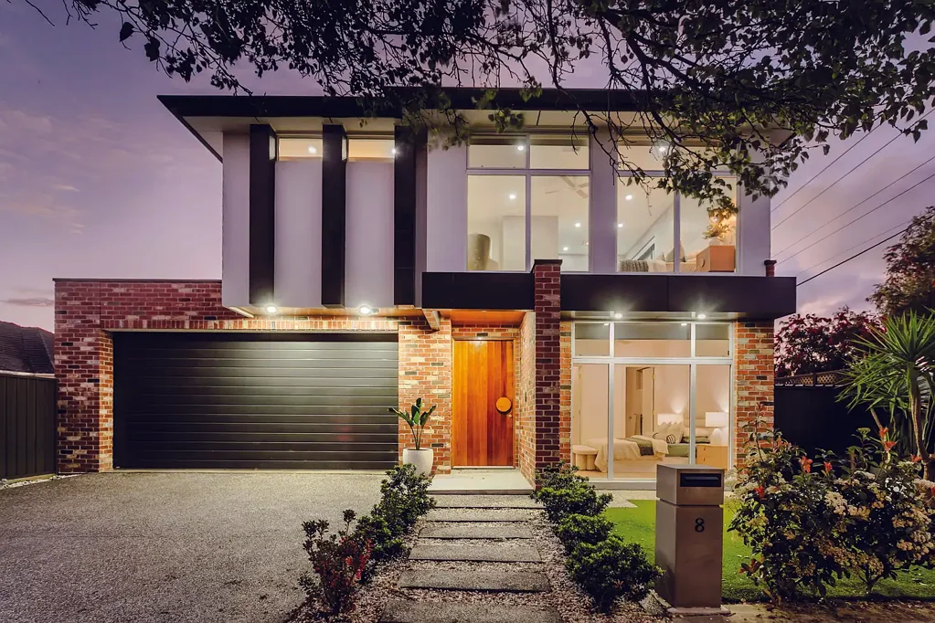 Lockleys 5ਬੈੱਡਰੂਮ Corner Poise: A Poolside Expression Of Entertaining Luxury