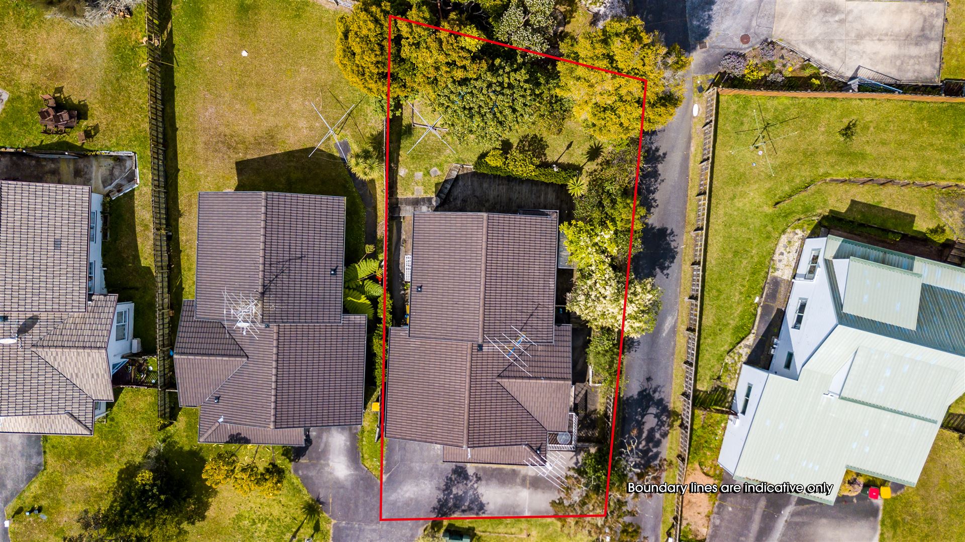 2/20 Barbados Drive, Unsworth Heights, Auckland - North Shore, 3房, 1浴