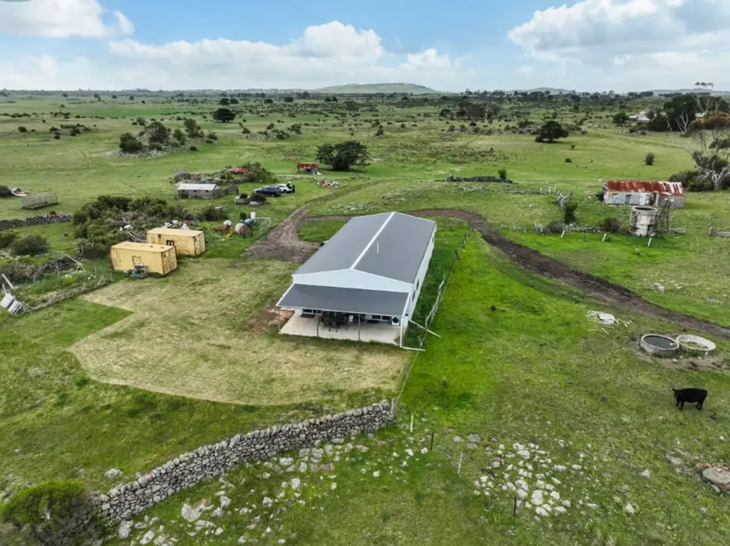 Dreeite South VERSATILE COLAC DISTRICT COUNTRY