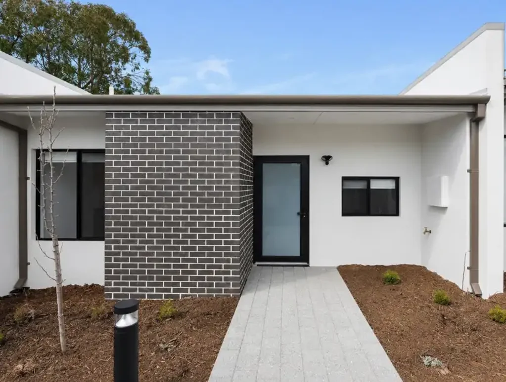 Exciting Opportunity - Near New 2x2 in Central Mandurah!
