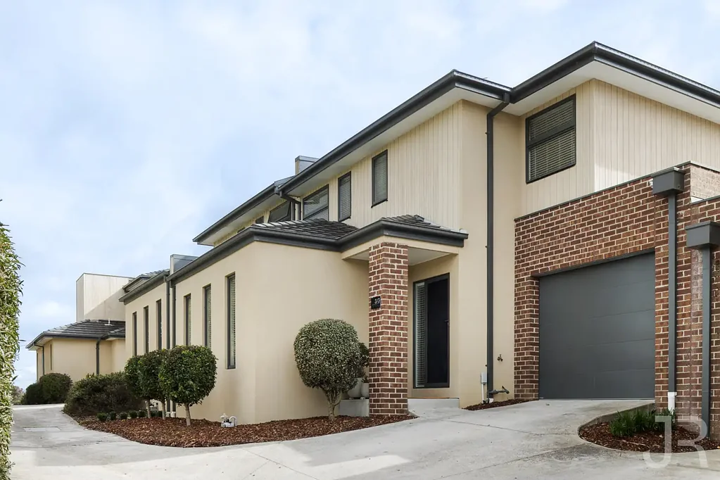 3/3 Mahon Avenue, Beaconsfield, VIC 3807