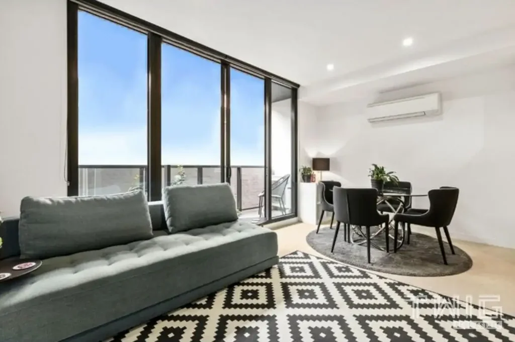 Spacious Apartment in the Heart of Prahran