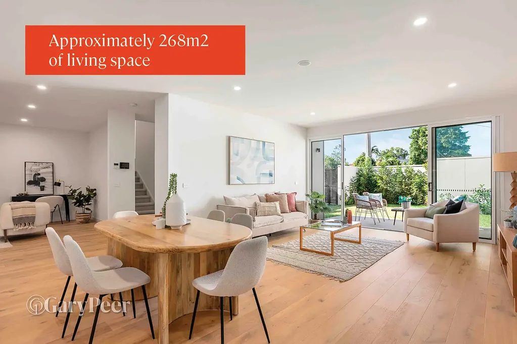 Bentleigh East 4Habitaciones A luxurious brand-new build in a befitting locale