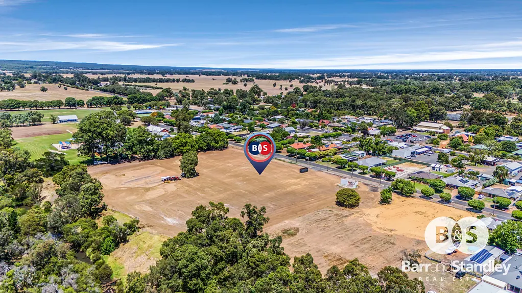 17 Thomas Street, Boyanup, WA 6237