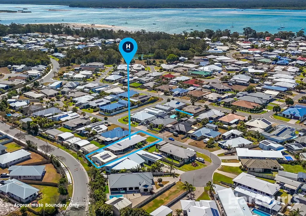 Burrum Heads 3ਬੈੱਡਰੂਮ Rare Burrum Heads Opportunity - Exceptional Shedding, Pool & Room for All the Toys!