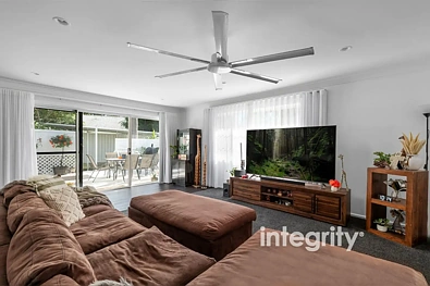 4 Copper Leaf Place, Worrigee, NSW 2540, 4 Bedrooms, 2 Bathrooms, House