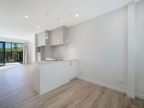 Brand New 2-Bedroom Townhouses – Modern Living with Park Views!