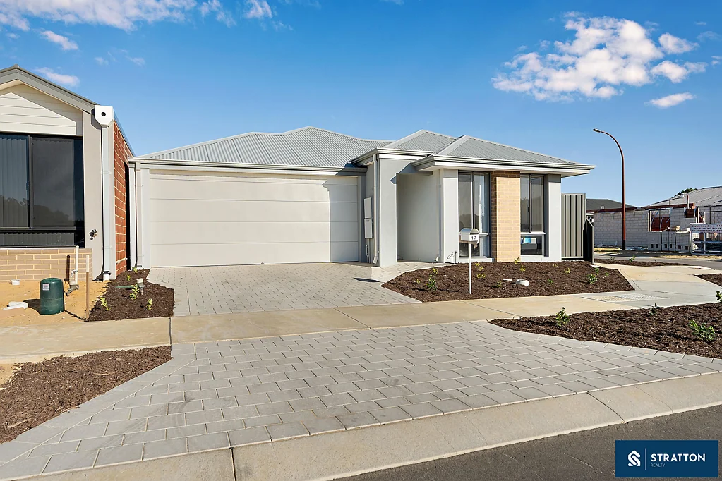 Southern River 3غرفة نوم Near New, Stylish and Low-Maintenance Living in a Prime Location!!