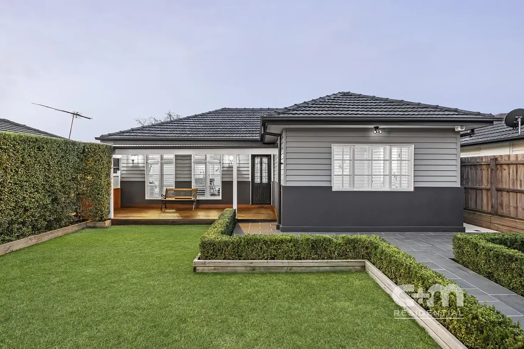 Hadfield 3 Bedroom French Provincial Beauty, Meets Modern Comfort!