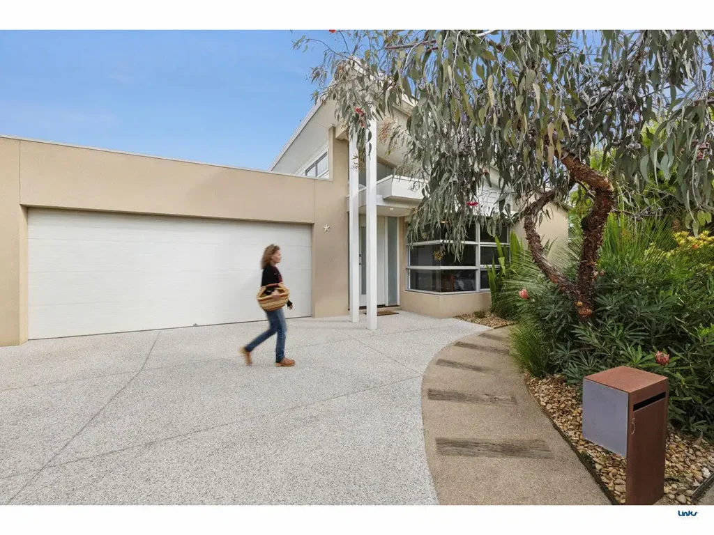 5 Sunrise Avenue, Torquay, VIC 3228