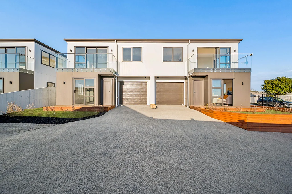 Tuakau 4 Bedroom Brand New & Ready Now!
