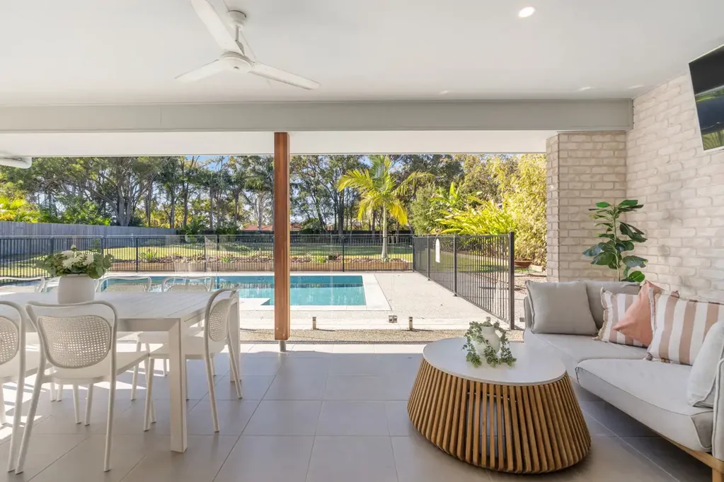 24 Garden Drive, Urangan, QLD 4655
