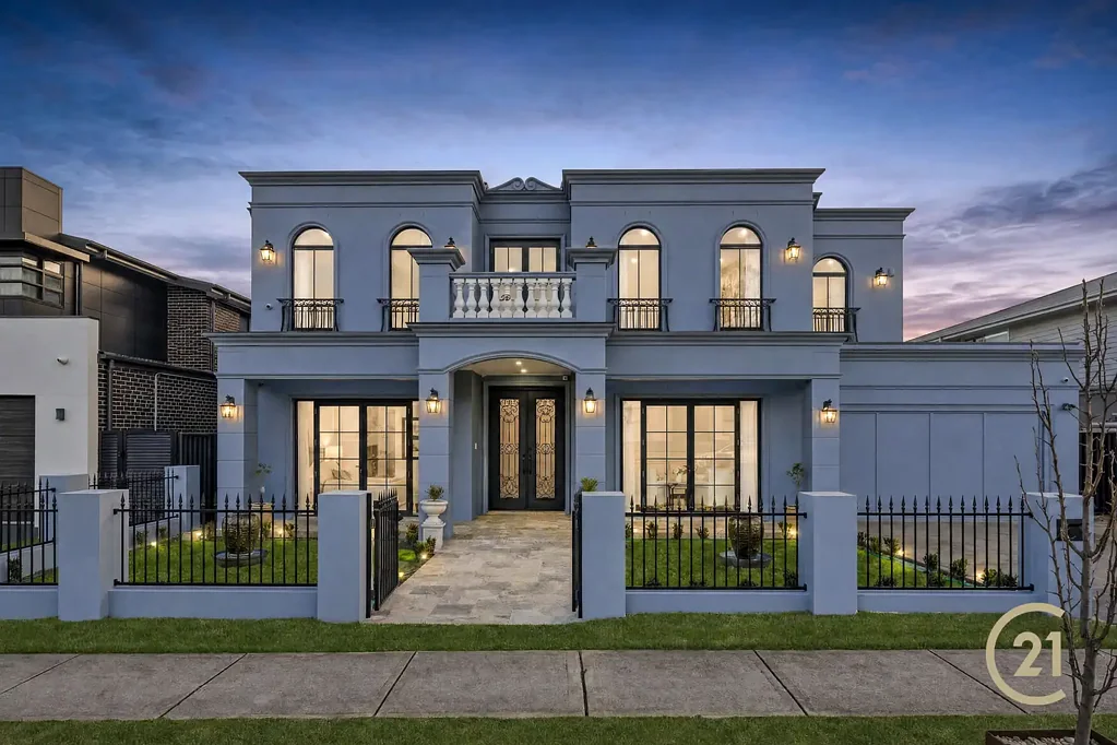 Box Hill 5ਬੈੱਡਰੂਮ Statement of Luxury, Craftsmanship & Resort-Style Living on 700sqm