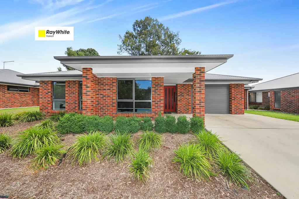 4/5 River Street, Tumut, NSW 2720