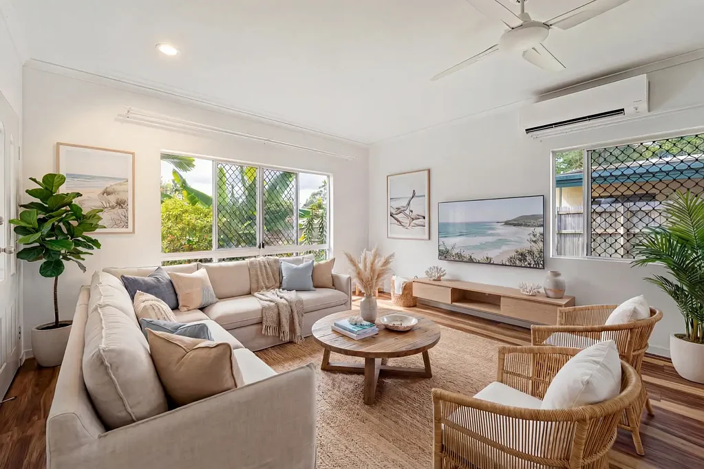 7 Vianen Close, Bentley Park, QLD 4869