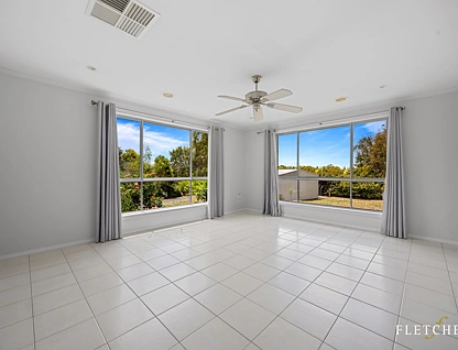 18 Powell Avenue, Cardigan Village, Ballarat, 4部屋, 2バスルーム, House