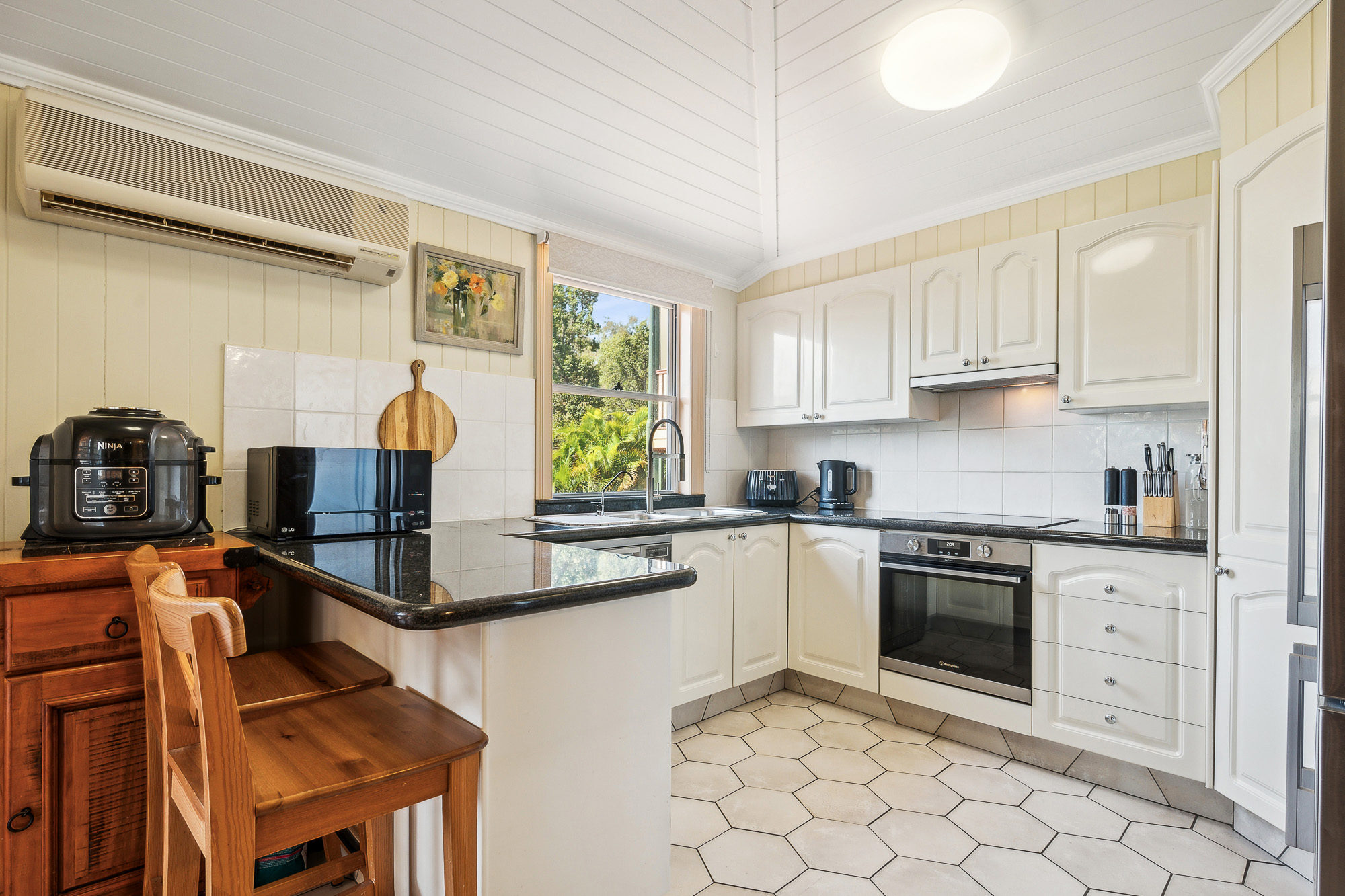 48 HETHERINGTON ST, HERSTON QLD 4006, 0房, 0浴, House