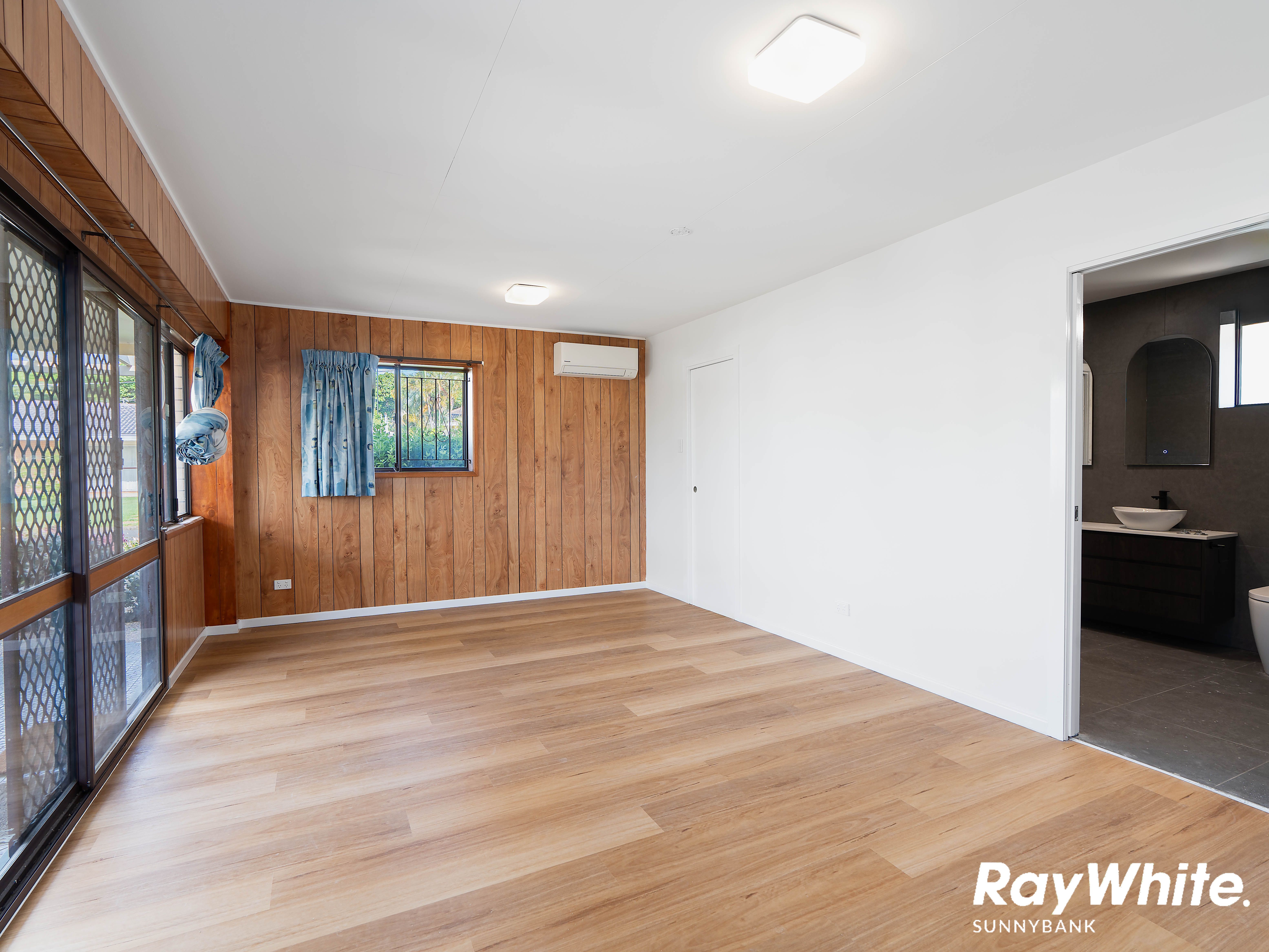 27 KARDINIA ST, SUNNYBANK QLD 4109, 0 chambres, 0 salles de bain, House