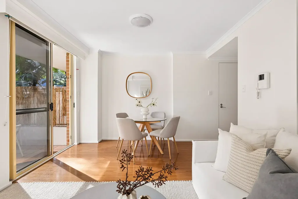 Balmain 1ห้องนอน Courtyard apartment in resort-style ‘Somerset Mews’