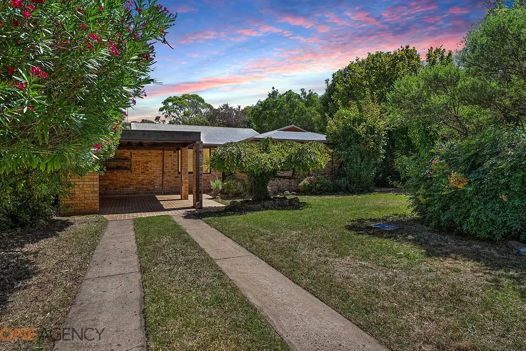7 Wahratta Way, Orange, NSW 2800