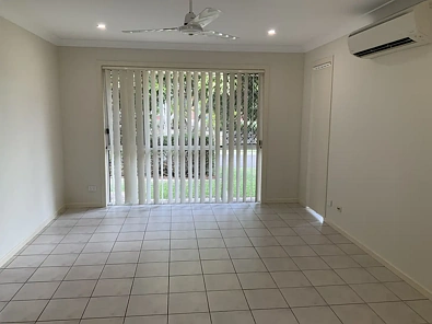 客厅 - 地址保密, Upper Kedron, QLD 4055