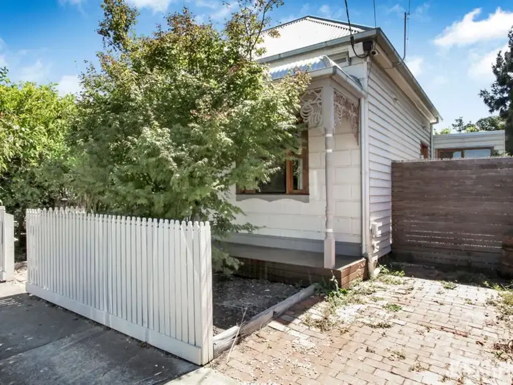 Double faced Victorian home