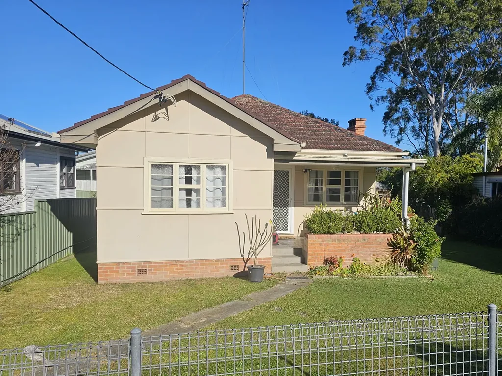 POPULAR TAREE WEST LOCATION