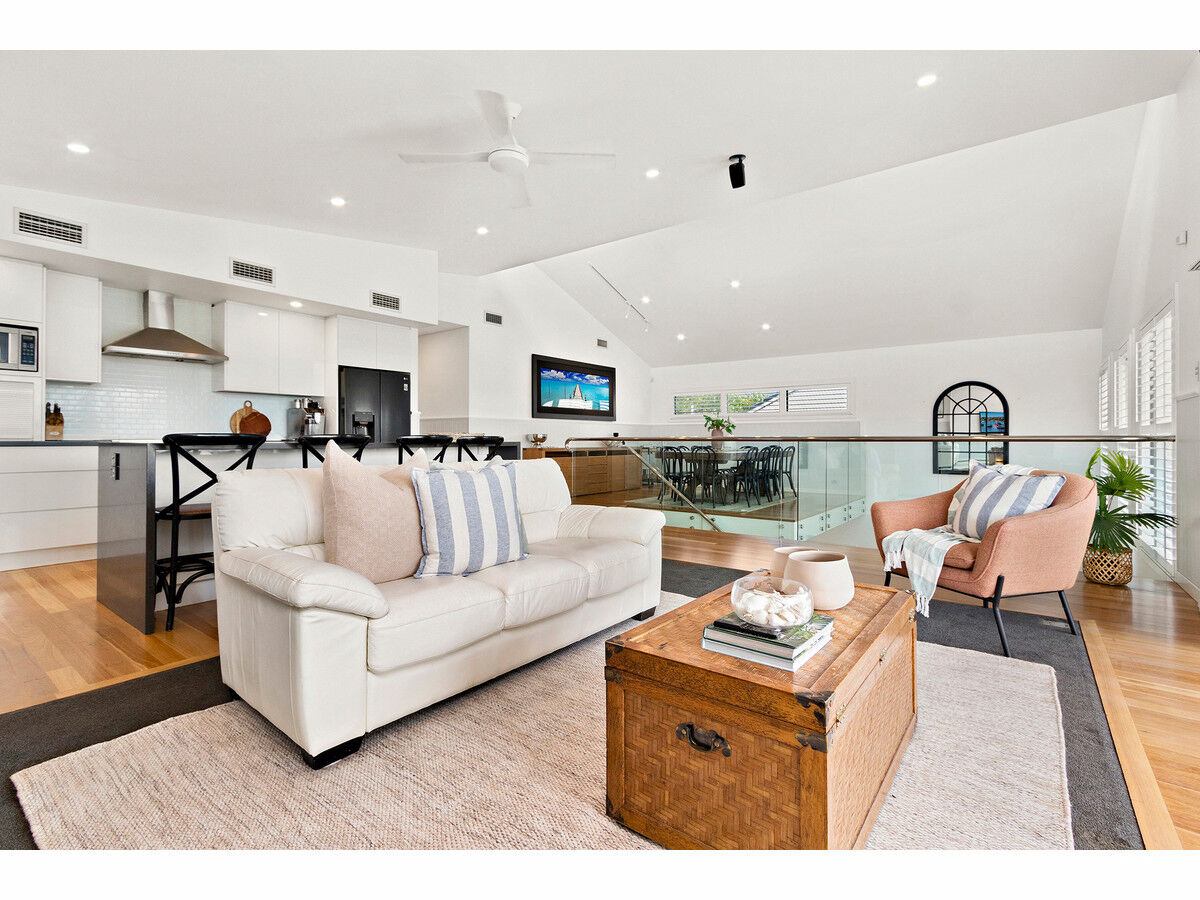 115 BROOKS ST, BAR BEACH NSW 2300, 0房, 0浴, House