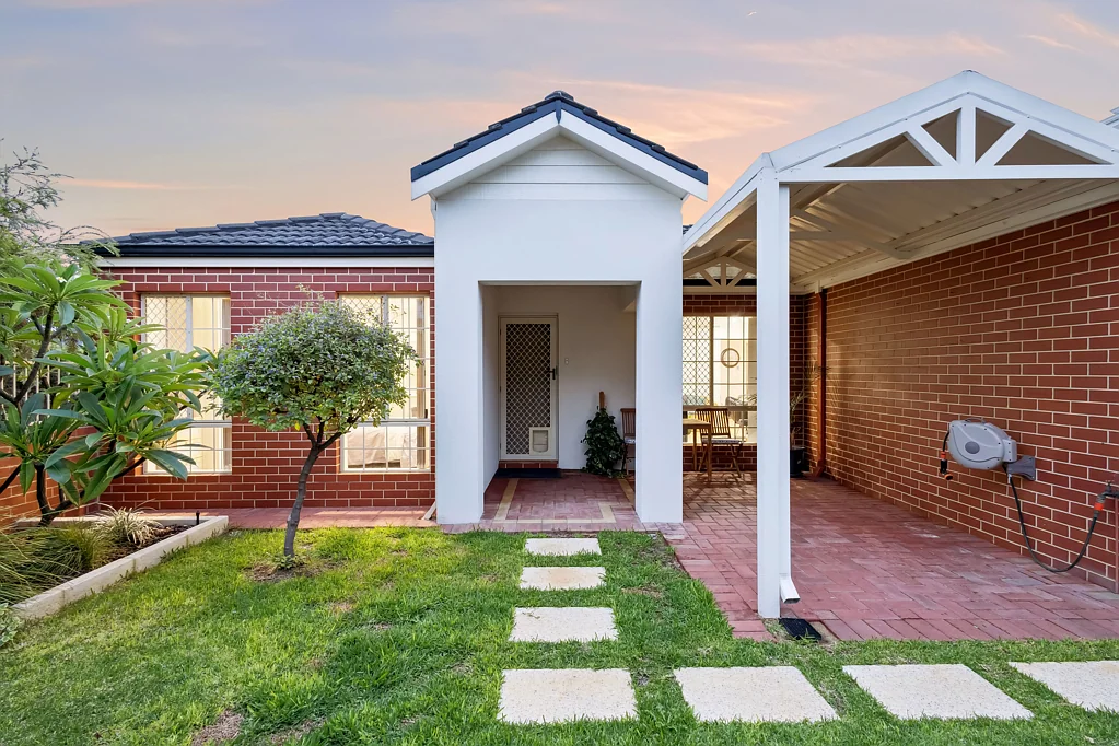 13a Wincanton Road, Karrinyup, WA 6018