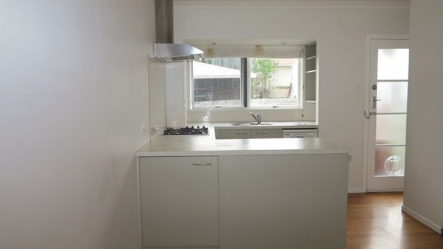 6/110 East Coast Road, Forrest Hill, Auckland - North Shore, 2房, 1浴