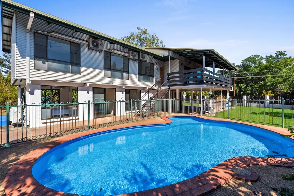 Nakara 5房  Excellent northern suburbs setting and all the space your family needs!