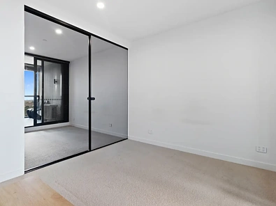 3 Young Street, Box Hill, VIC 3128, 2 slaapkamers, 2 badkamers, Apartment