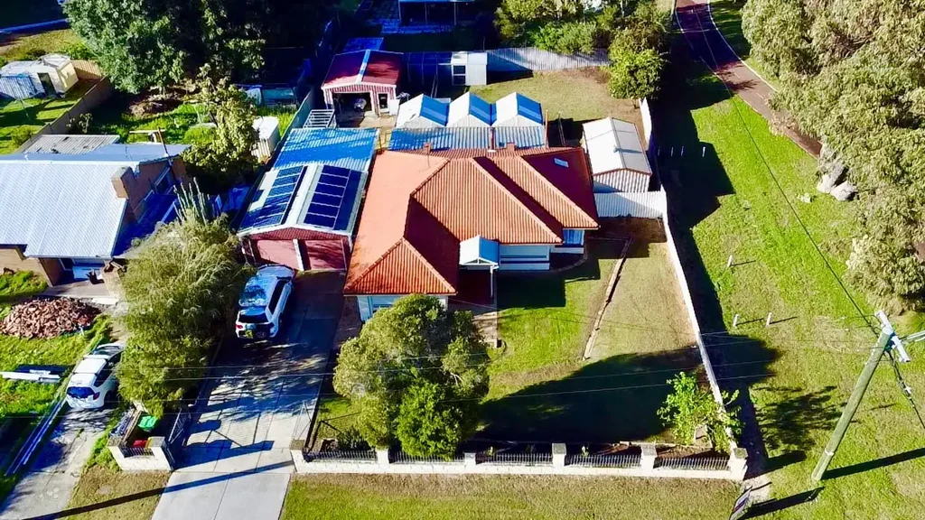 Orelia 4 Slaapkamer Rare Suburban Aussie Dream is Still Alive!