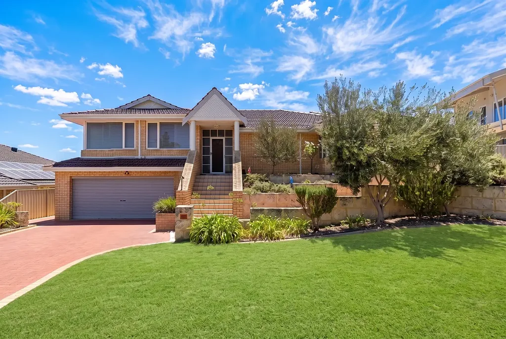 Ocean Reef 3房  Elevated Views, Fresh Interiors, and Room for the Family to Grow