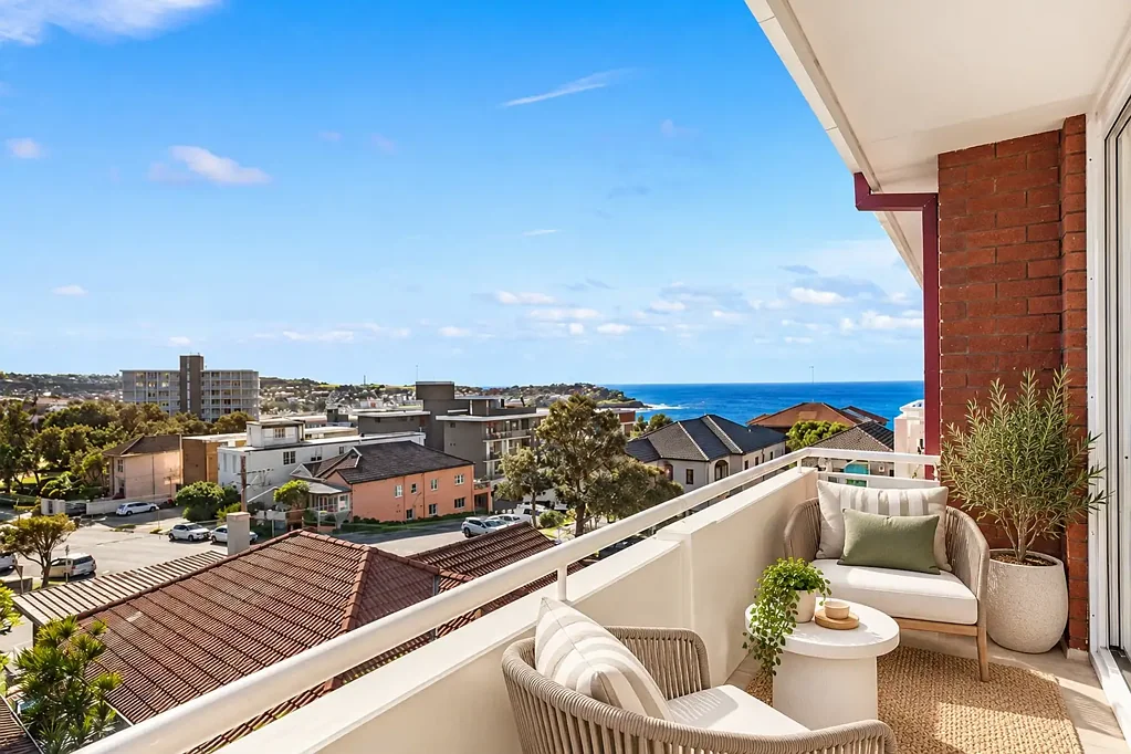 Top Floor Apartment with Ocean Views & Parking!