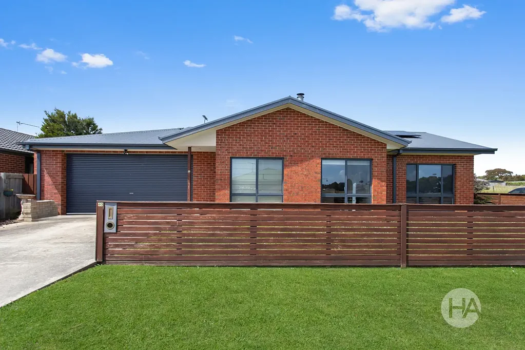 40 Peverill Crescent, Wonthaggi, VIC 3995