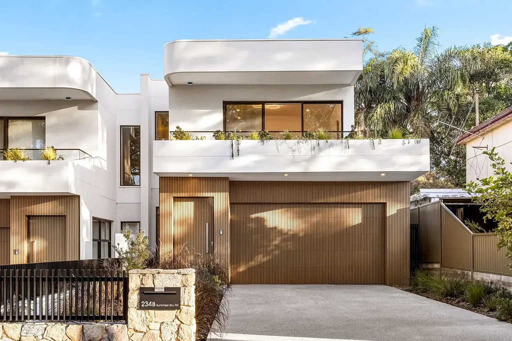 Caringbah South 4कमरा Light Filled Contemporary Living