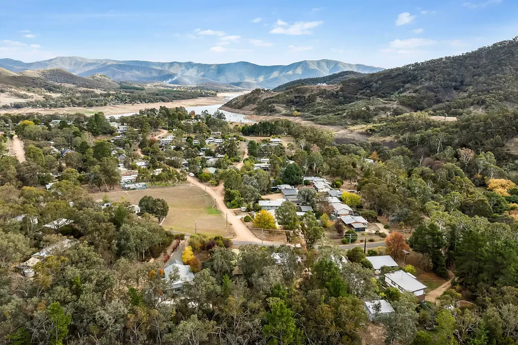 5 Riverbend Rise, Macs Cove, VIC 3723