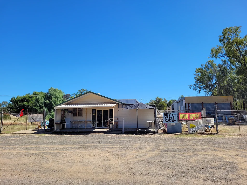 9 ROCKHOUND ROAD, Sapphire Central, QLD 4702