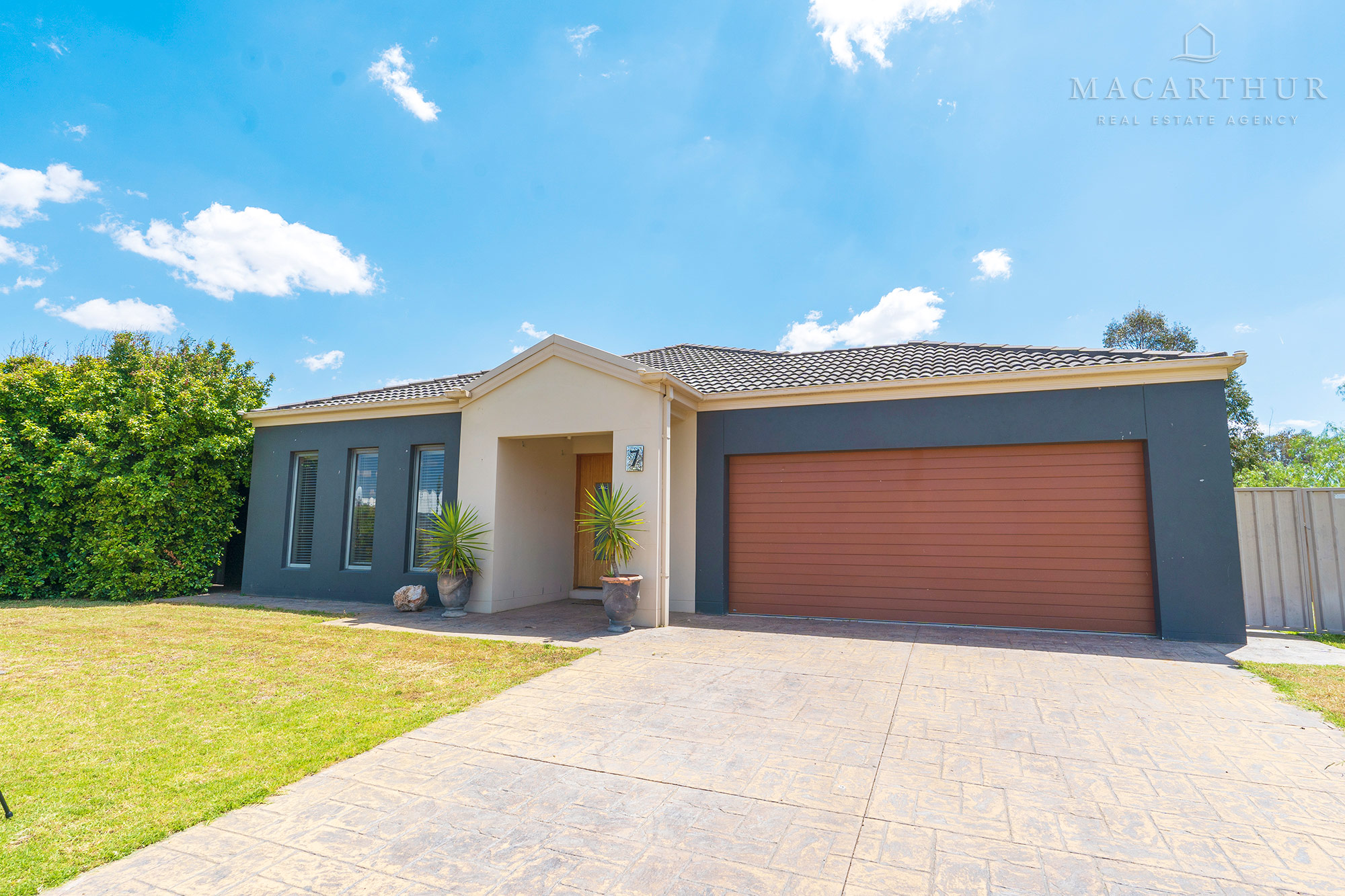 7 BREASLEY CR, BOOROOMA NSW 2650, 0房, 0浴, House