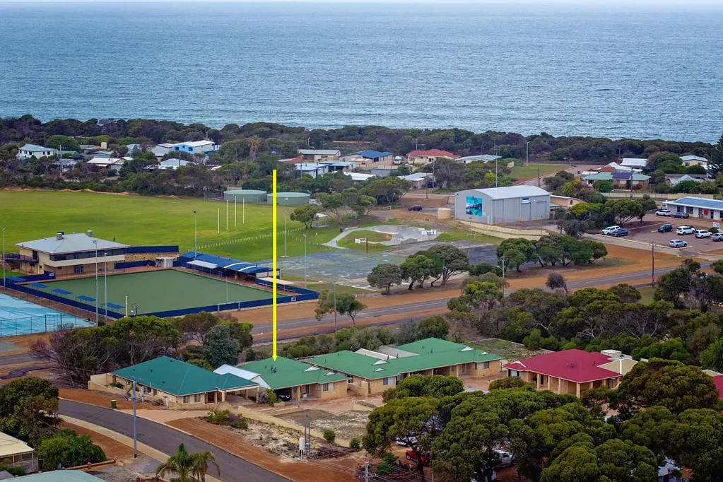 Hopetoun 3 Bedroom Sell with Robert Miloseski!!
Charming Coastal Unit � Walk to Everything You Need
