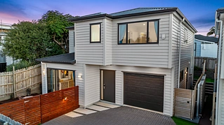 138D Moore Street, Howick, Manukau City