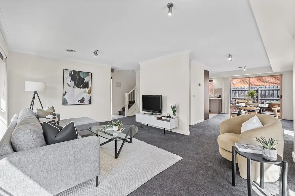 Reservoir 3બેડરૂમ CONTEMPORARY LIVING IN PRIME POSITION