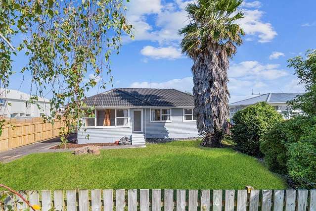 14 Tairere Crescent, Rosehill, Papakura