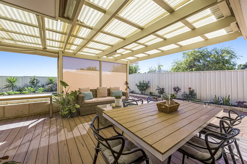 Halls Head 4房  Spacious, Stylish & Designed for Family Living