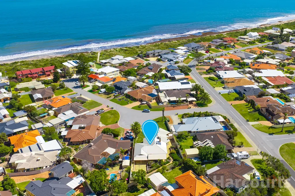 Silver Sands 4Phòng ngủ Character-Filled Coastal Family Haven!