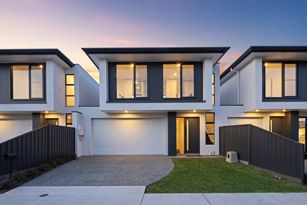 5A Edwards Avenue, Park Holme, SA 5043