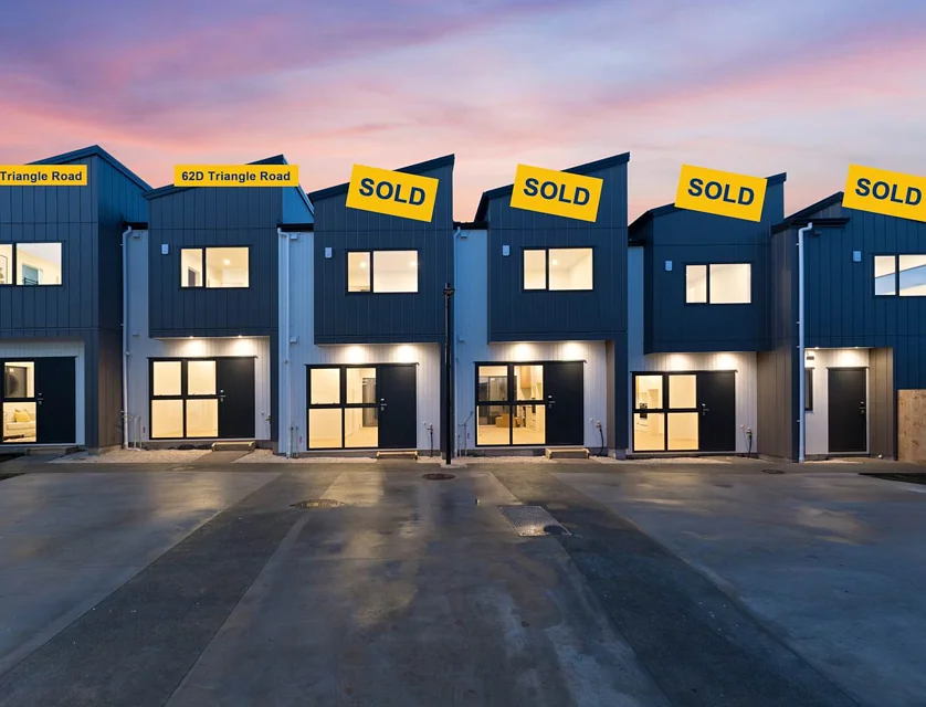 62D Triangle Road, Massey, Waitakere City, 2 Bedrooms, 2 Bathrooms, Townhouse