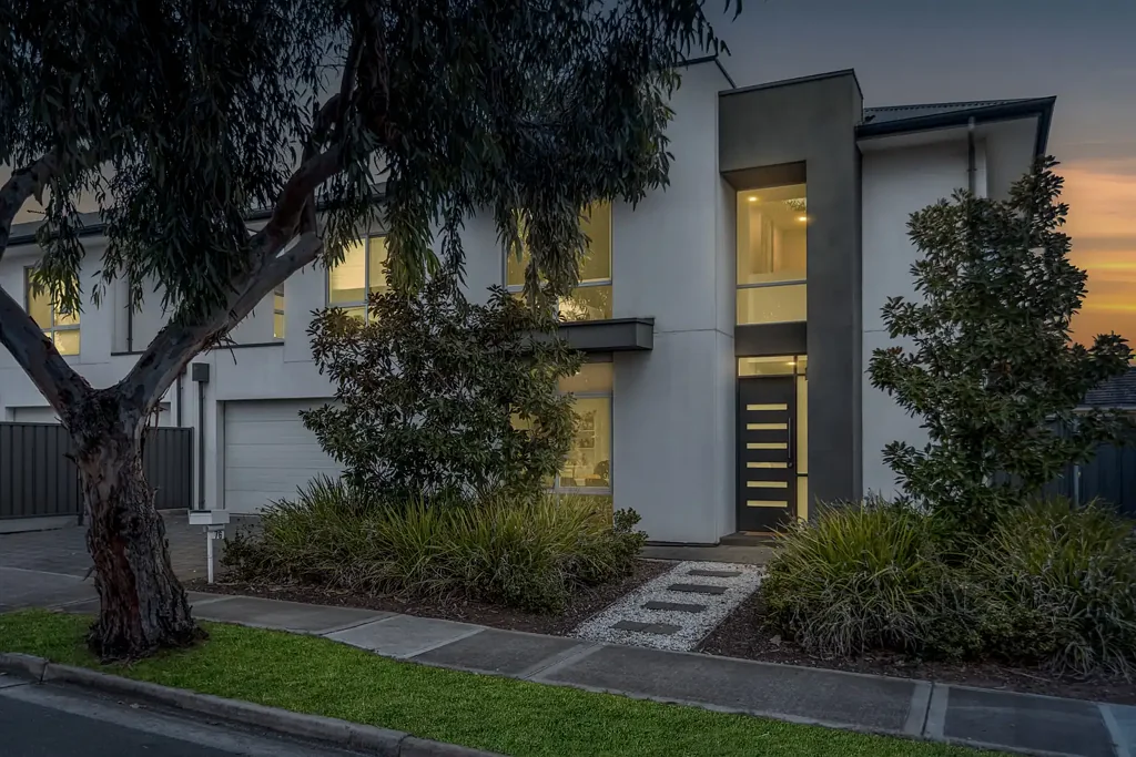 76 Kingborn Avenue, Seaton, SA 5023